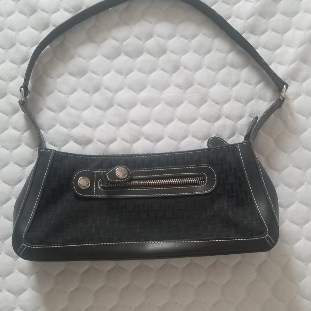Vintage Tommy Hilfiger Baguette Purse Black